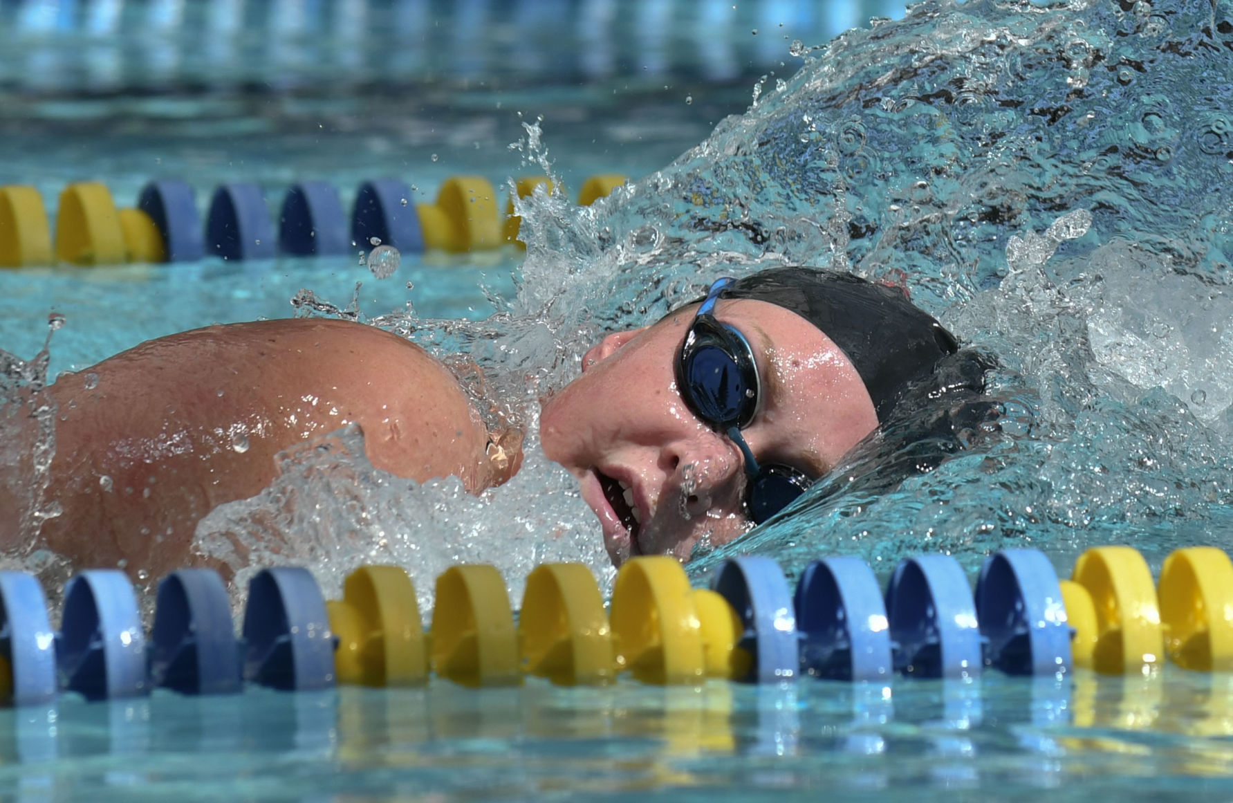 041218 NHS CHS swimming 05.jpg